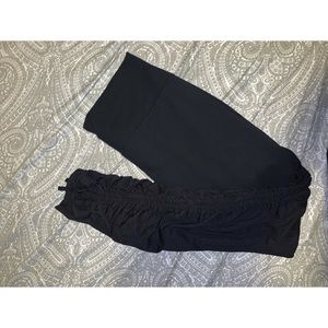fabletics scrunch bottom leggings